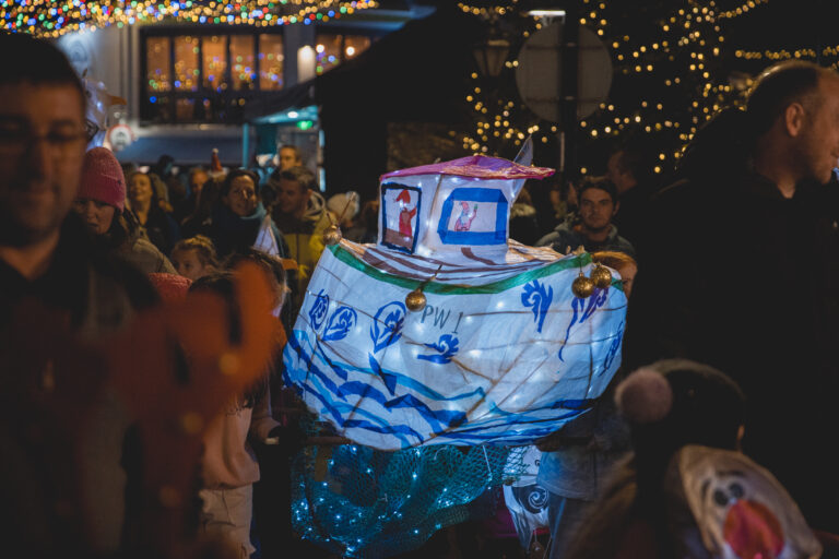 LanternParade3