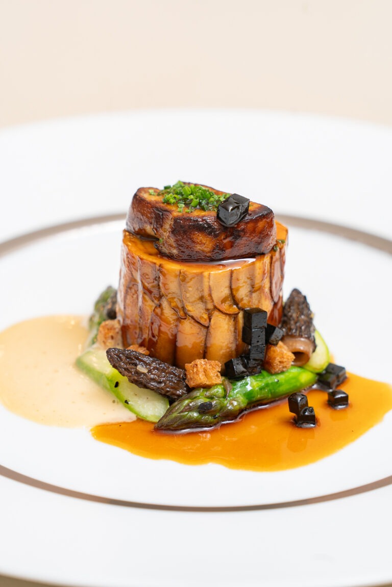 PaulAinsworthNo6-WeTheFoodSnobs-April2025LowRes-14